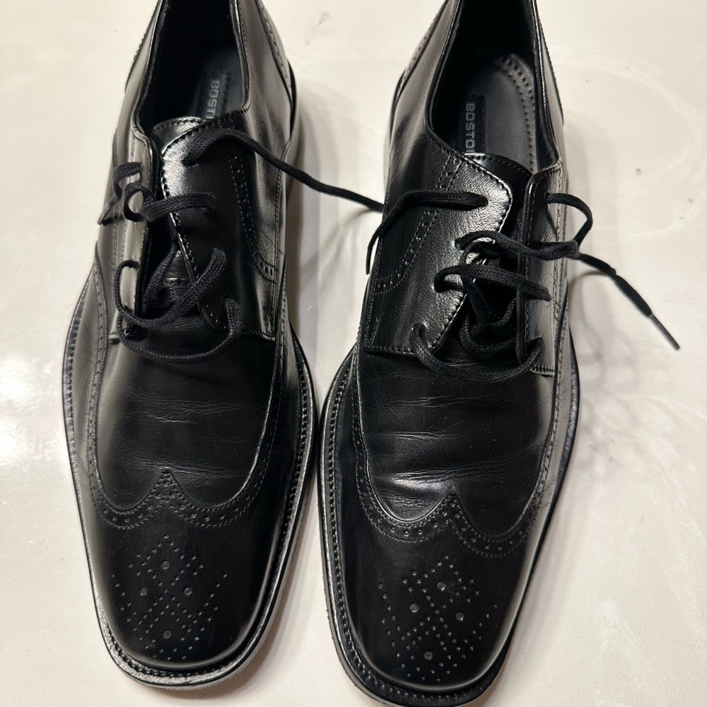 Bostonian Dress Black Shoes